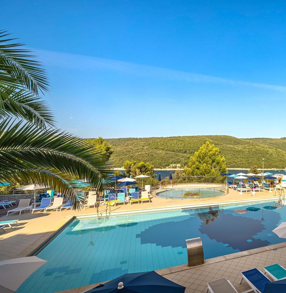 Sunny Rabac By Valamar ภายนอก รูปภาพ