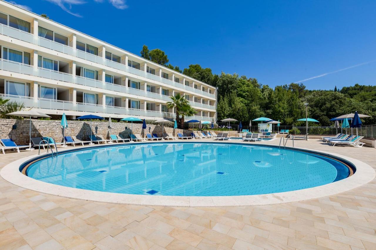 Sunny Rabac By Valamar ภายนอก รูปภาพ