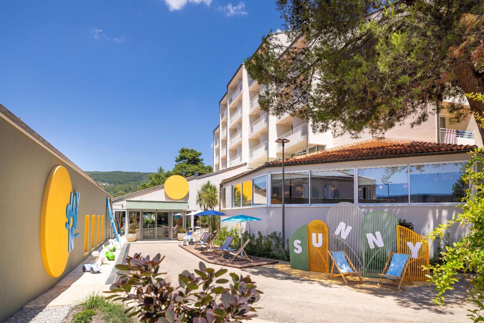 Sunny Rabac By Valamar ภายนอก รูปภาพ
